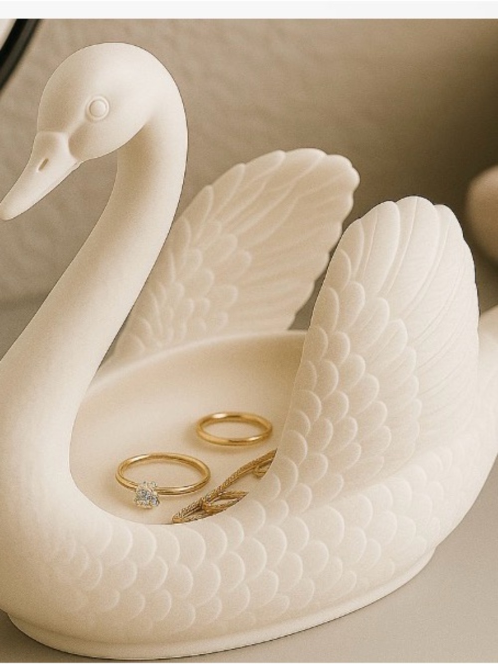 BAMBOO Cream Swan Hair Accessory Holder